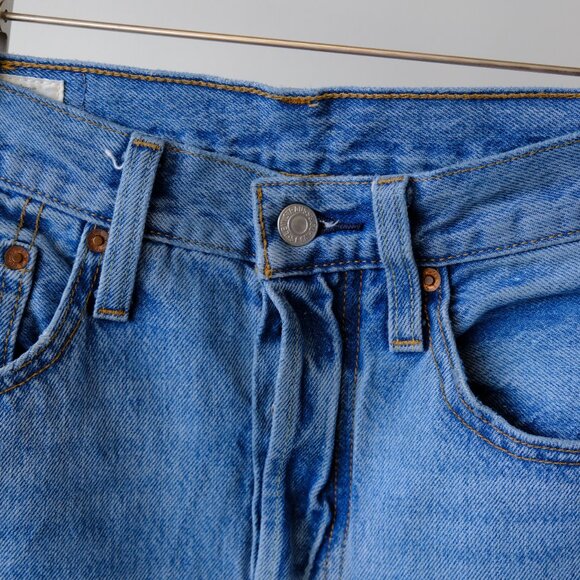 Levi's 501 Filiforme Skinny Jeans with Rips - Picture 4 of 7